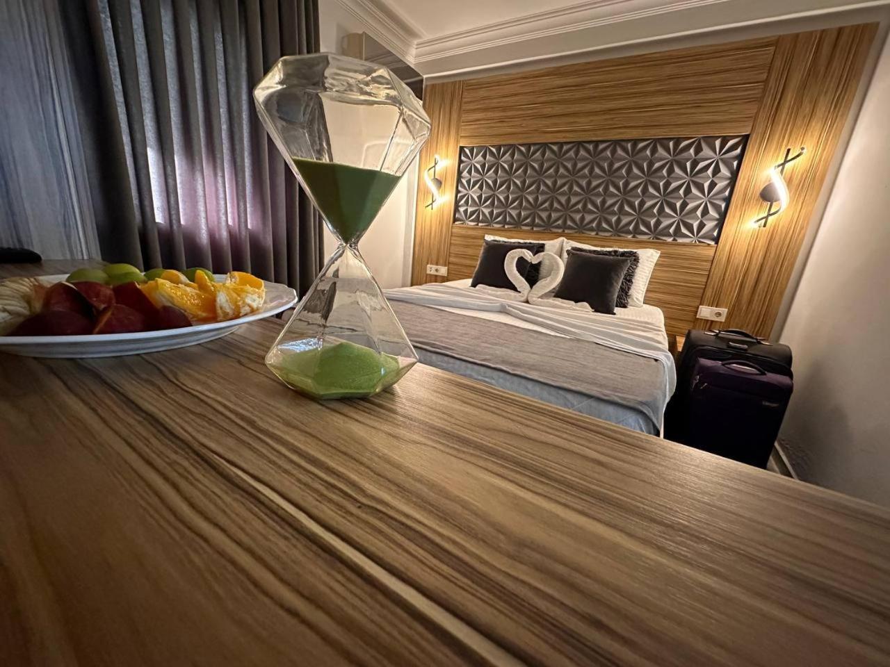Royal Ezel Hotel Antalya Exterior photo