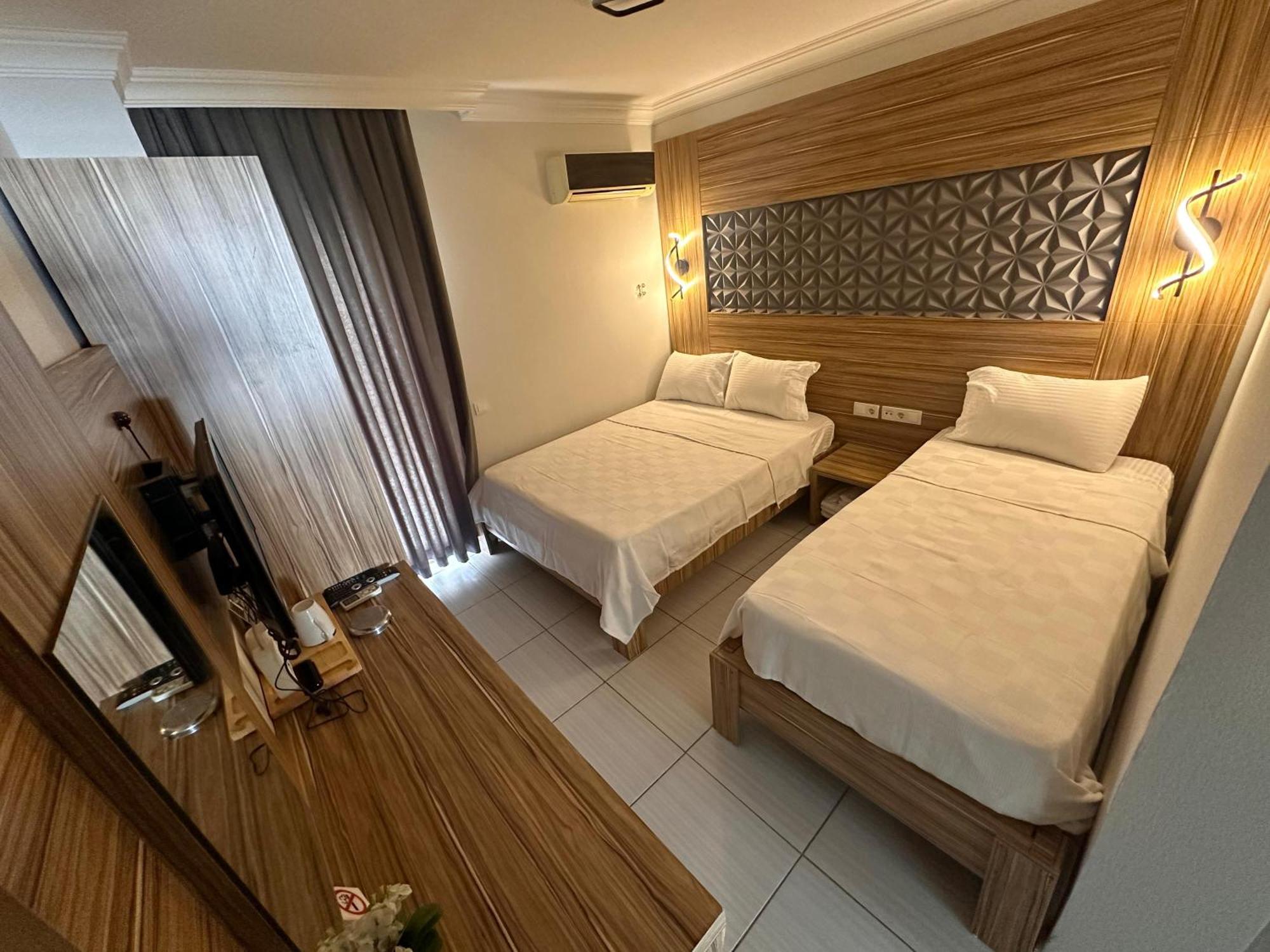 Royal Ezel Hotel Antalya Exterior photo