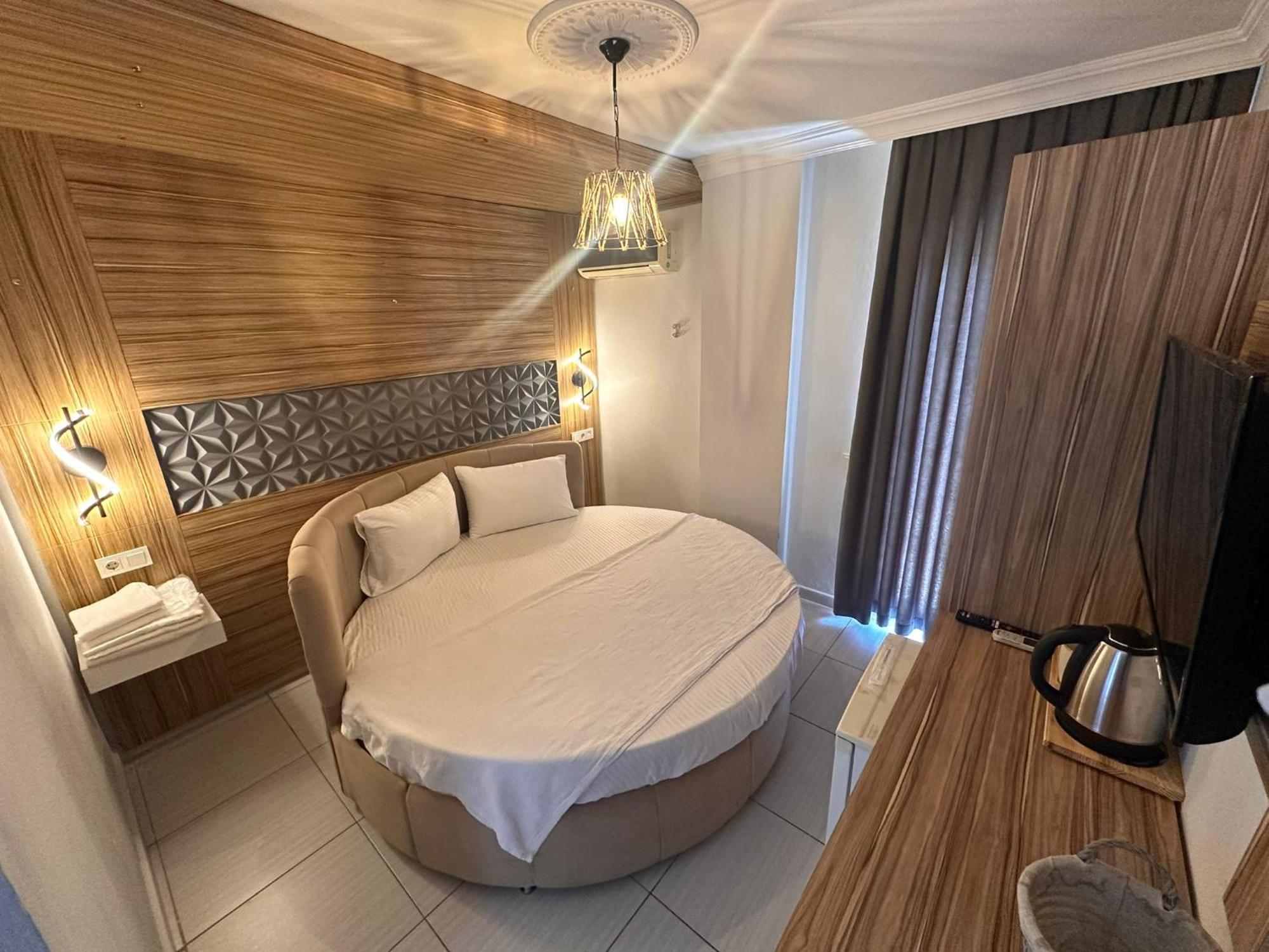 Royal Ezel Hotel Antalya Exterior photo