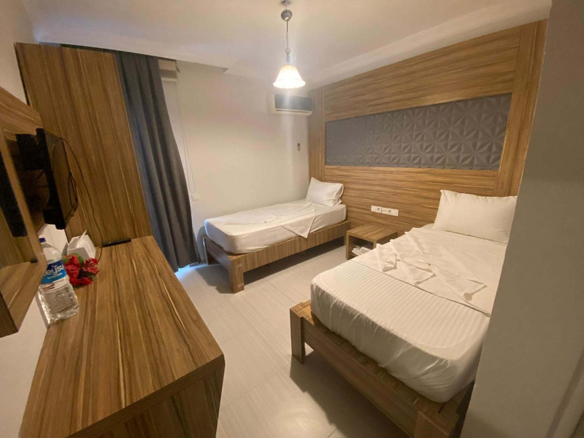 Royal Ezel Hotel Antalya Exterior photo